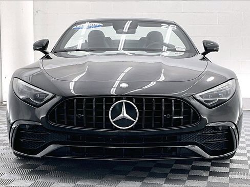 Certified 2023 Mercedes-Benz SL 43 AMG image 2