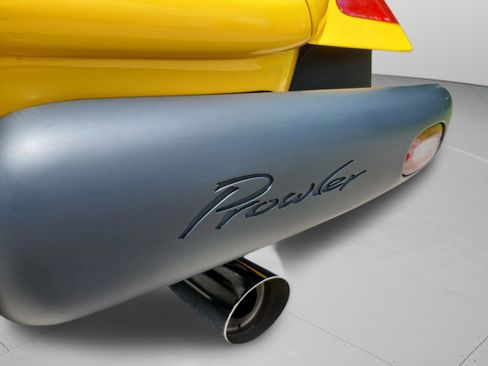 Used 2000 Plymouth Prowler RWD image 27