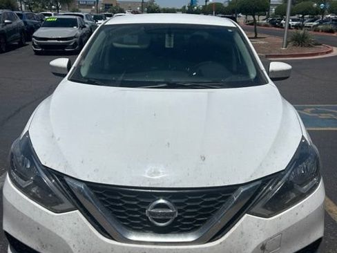 Used 2019 Nissan Sentra SV FWD image 1
