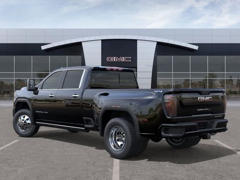 New 2026 GMC Sierra 3500 Denali Ultimate AWD/4WD image 3
