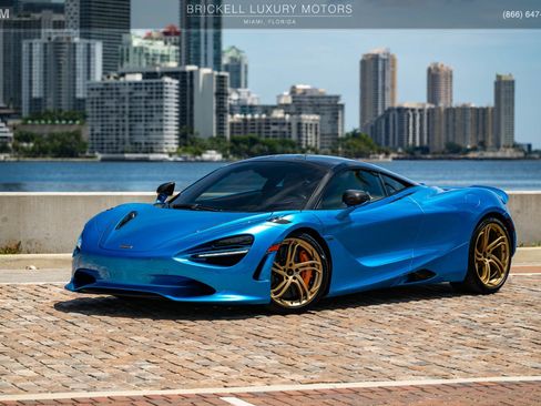 Used 2025 McLaren 750S RWD image 12