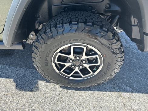 New 2026 Jeep Wrangler Unlimited Rubicon w/ Safety Group AWD/4WD image 19
