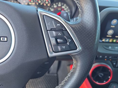 Used 2020 Chevrolet Camaro SS image 17