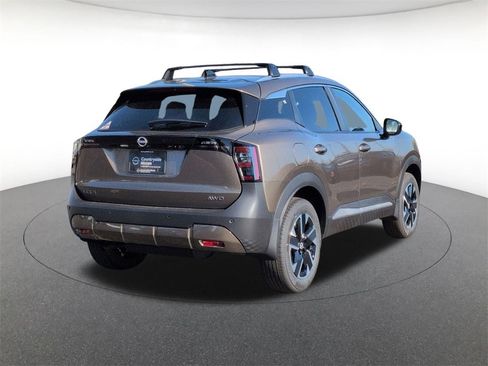 New 2026 Nissan Kicks SV w/ Cold Weather Package image 5