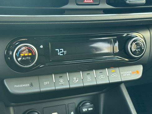 Certified 2023 Hyundai Kona SEL w/ Convenience Package image 21