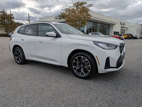 New 2026 BMW X3 xDrive30 w/ Premium Package image 2