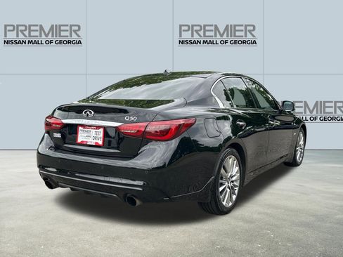 Used 2019 INFINITI Q50 Luxe w/ Essential Package (3.0T Luxe) RWD image 4