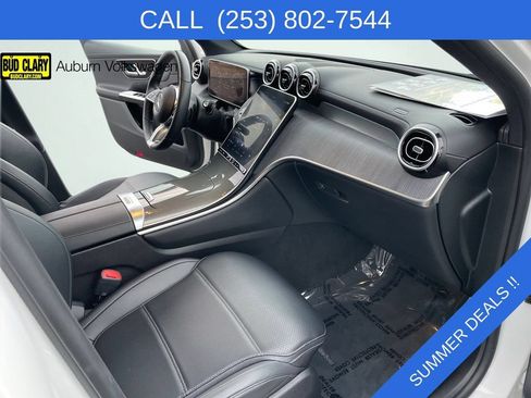 Used 2024 Mercedes-Benz GLC 300 4MATIC image 20