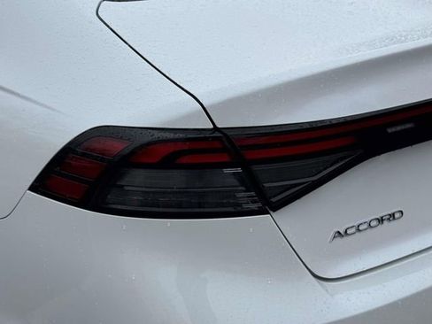 Certified 2025 Honda Accord LX image 9