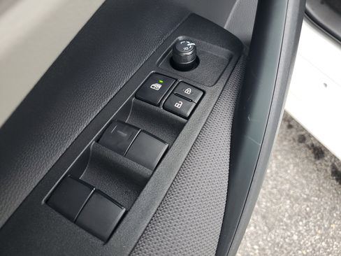 New 2026 Toyota Corolla LE image 18