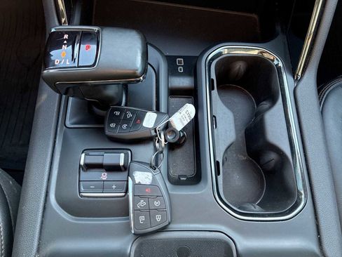 Certified 2024 GMC Sierra 1500 AT4 w/ Technology Package image 16