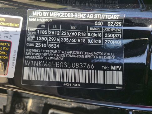 Used 2025 Mercedes-Benz GLC 300 4MATIC image 26