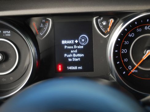 Used 2023 Jeep Wrangler Sport image 8