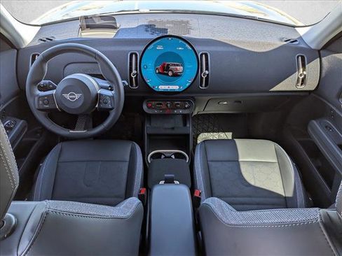 Used 2025 MINI Cooper Countryman SE image 18