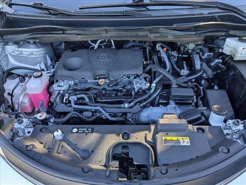 Used 2022 Toyota Sienna XLE image 24