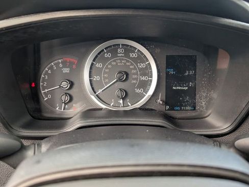 Used 2021 Toyota Corolla LE image 28