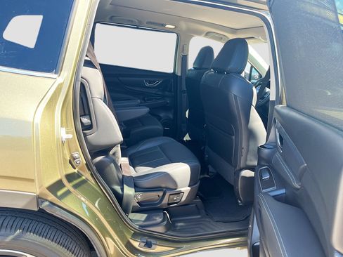 Used 2025 Subaru Ascent Limited AWD/4WD image 27