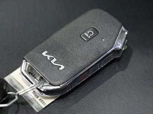 Used 2022 Kia Telluride SX w/ SX Prestige Package AWD/4WD image 43