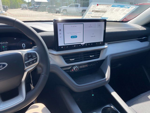 New 2026 Ford Explorer Active RWD image 13