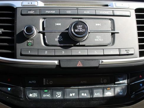 Used 2016 Honda Accord LX image 14