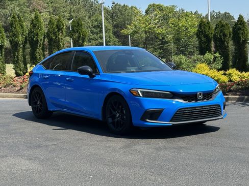 Used 2024 Honda Civic Sport image 2