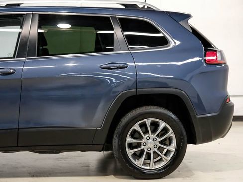 Used 2021 Jeep Cherokee Latitude Lux FWD image 13