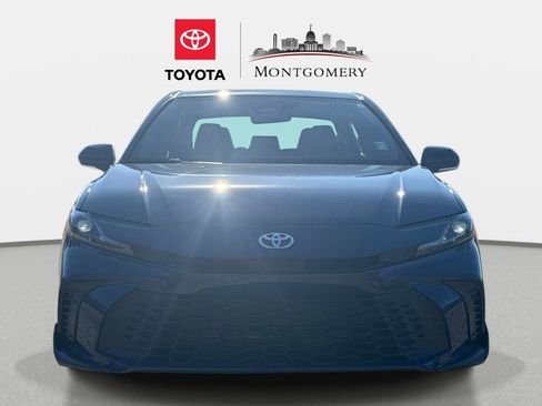Used 2026 Toyota Camry SE w/ Convenience Package image 8