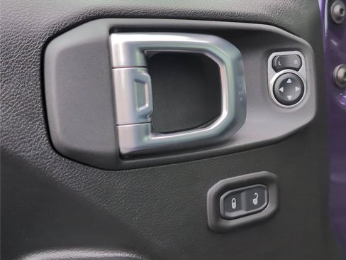 New 2026 Jeep Gladiator Sport AWD/4WD image 19