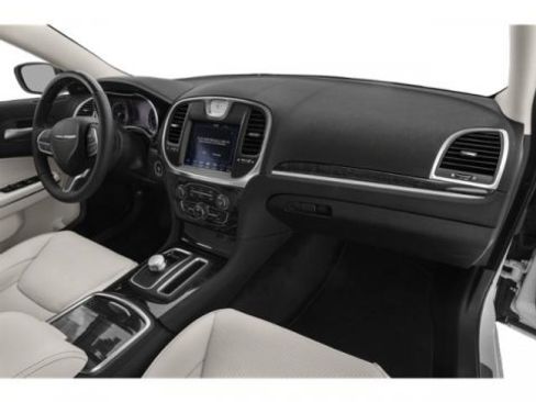 Used 2019 Chrysler 300 S w/ 300S Premium Group image 19