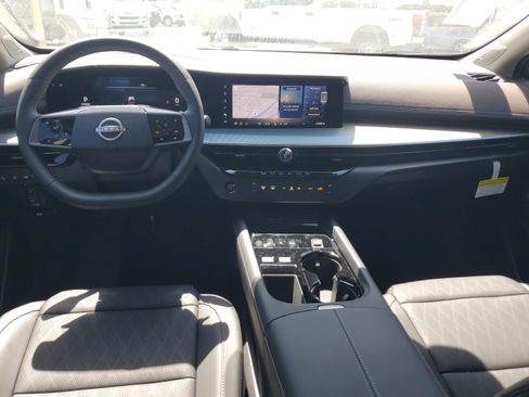 New 2025 Nissan Murano Platinum w/ Cargo Package image 13