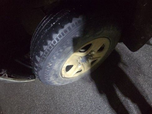 Used 2012 Toyota Tundra 4x4 Double Cab w/ Tow Pkg image 15