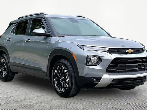Used 2023 Chevrolet TrailBlazer LT FWD image 1