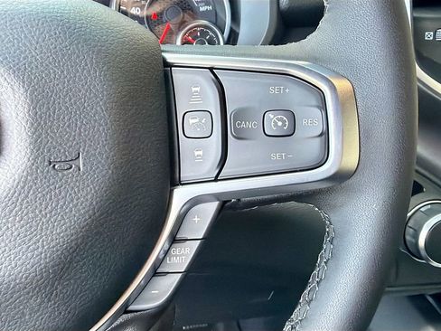 New 2026 RAM 1500 Big Horn AWD/4WD image 37