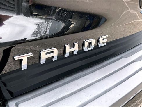 Used 2019 Chevrolet Tahoe LT w/ Luxury Package image 10