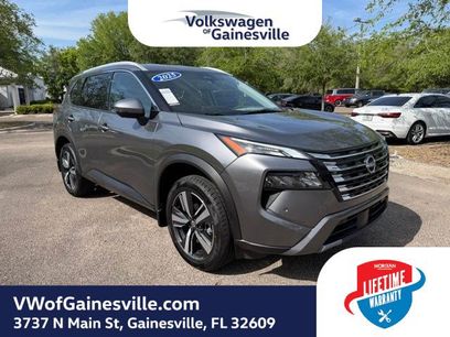 Used 2025 Nissan Rogue SL