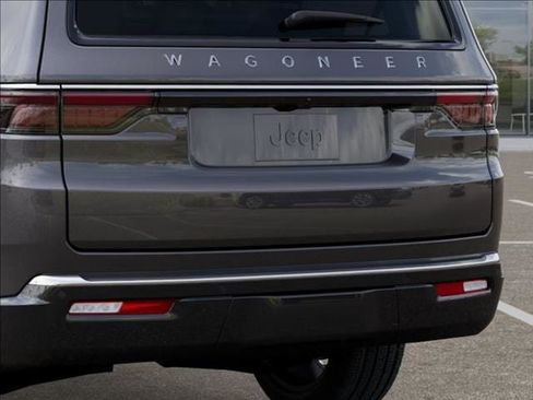New 2025 Jeep Wagoneer Series II w/ Premium Group I image 13