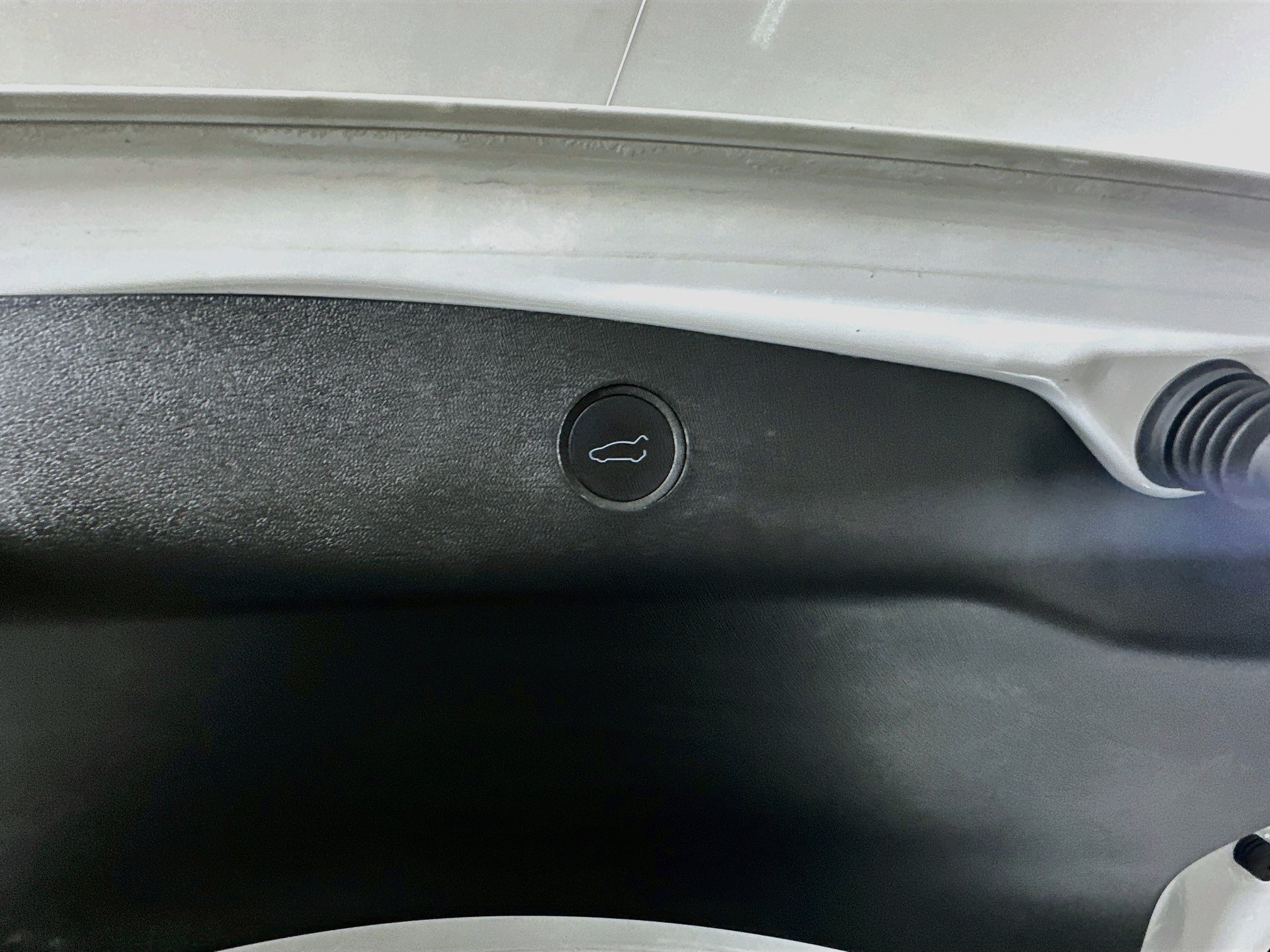 Used 2023 Tesla Model 3 Standard Range RWD image 29