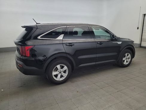 Used 2022 Kia Sorento LX AWD/4WD image 10