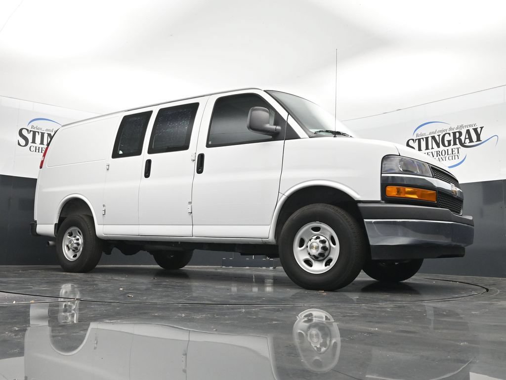 Certified 2025 Chevrolet Express 2500 w/ Driver Convenience Package RWD image 26