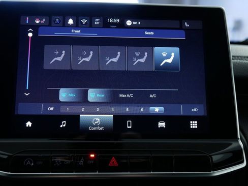 New 2025 Jeep Compass Latitude w/ Altitude Special Edition image 43