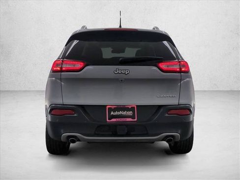 Used 2014 Jeep Cherokee Limited w/ Technology Group FWD image 7