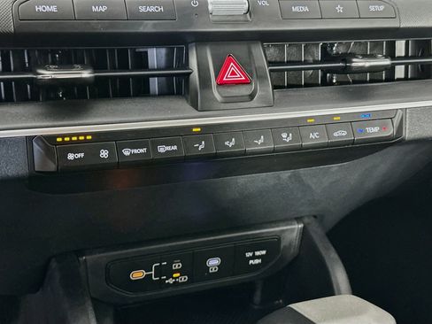 Used 2025 Kia K4 FWD image 24