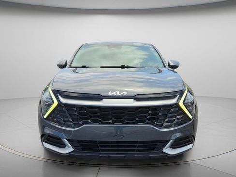 Used 2024 Kia Sportage EX FWD image 9