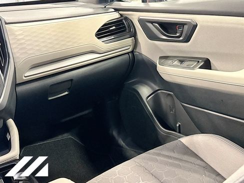 Used 2026 Subaru Forester AWD/4WD image 23