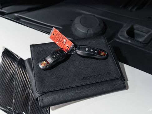 Used 2019 Porsche 911 GT3 RS image 47