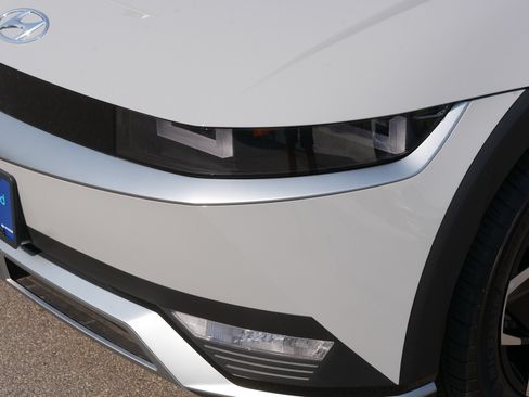 Certified 2023 Hyundai Ioniq 5 SE RWD image 16