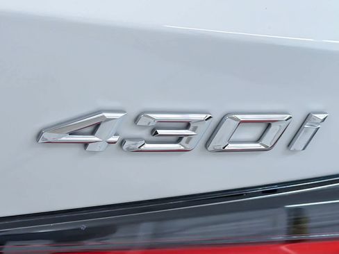 Used 2024 BMW 430i Coupe w/ Convenience Package RWD image 27
