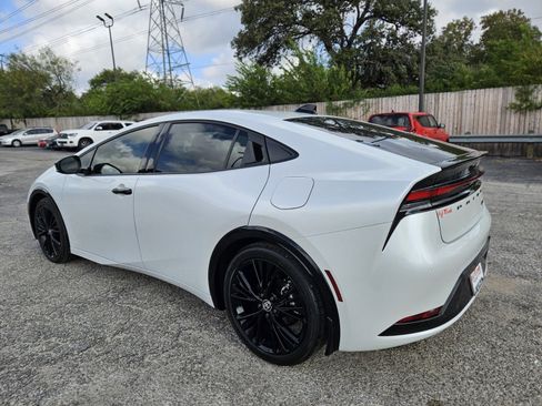 Used 2026 Toyota Prius image 6