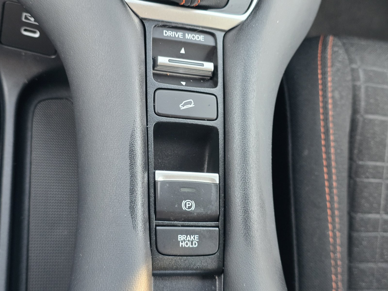 Used 2025 Honda HR-V Sport image 22