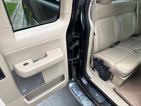 Used 2006 Ford F150 Lariat image 20